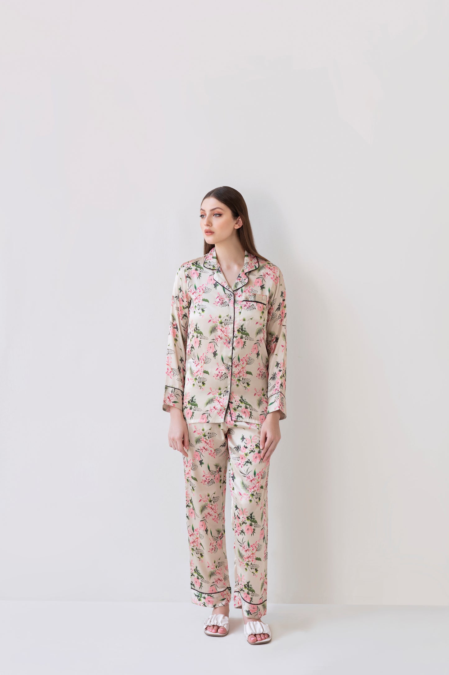 Y-01 - Fine in floral